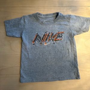 Boys Nike Tee size 4T